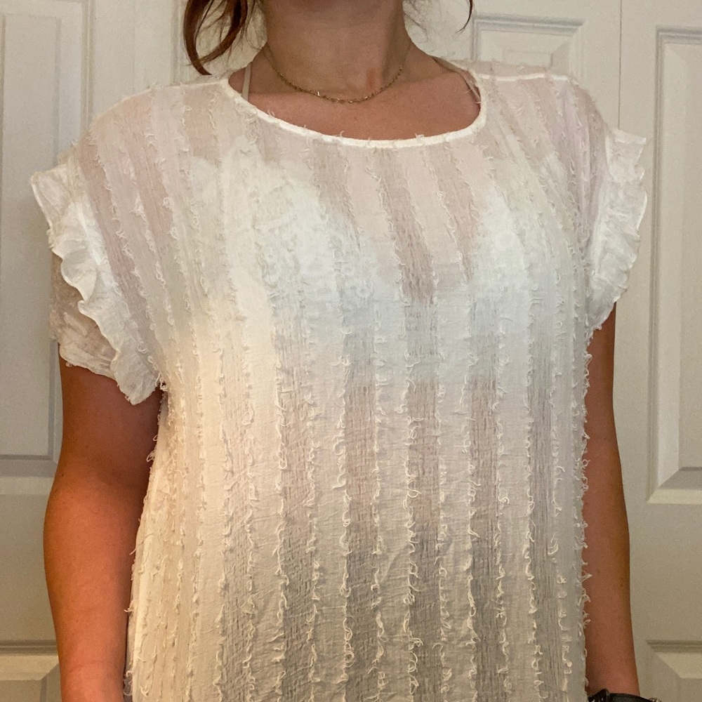 Beautiful White Fringe Top From Upscale Boutique